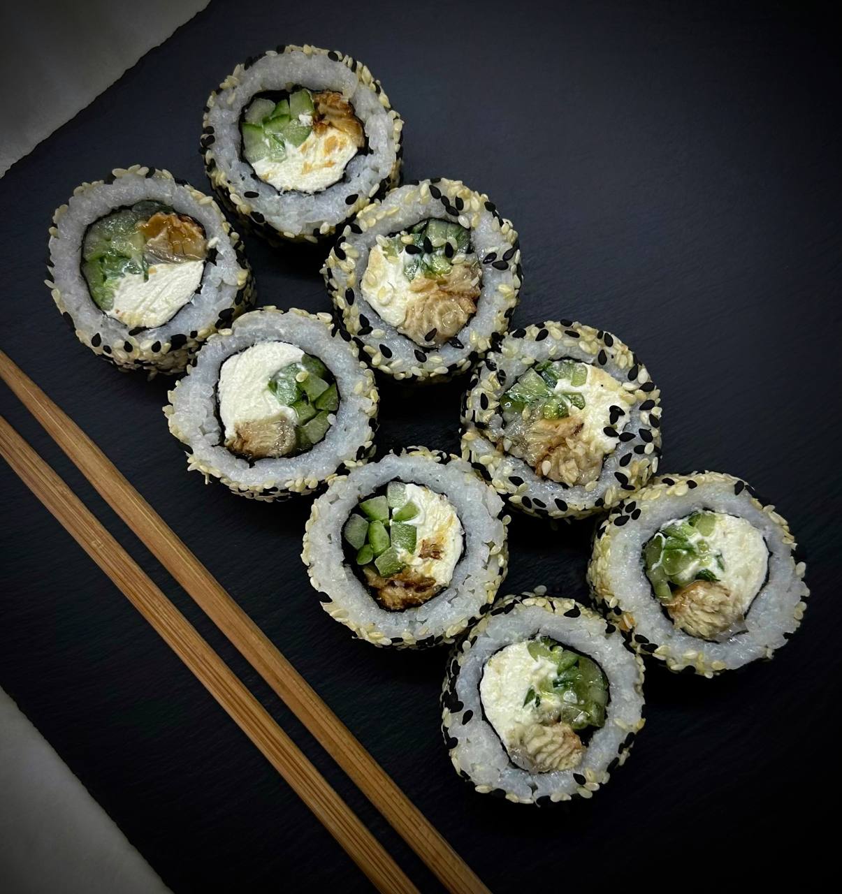 Каліфорнія зі сніговим крабом (8 шт)