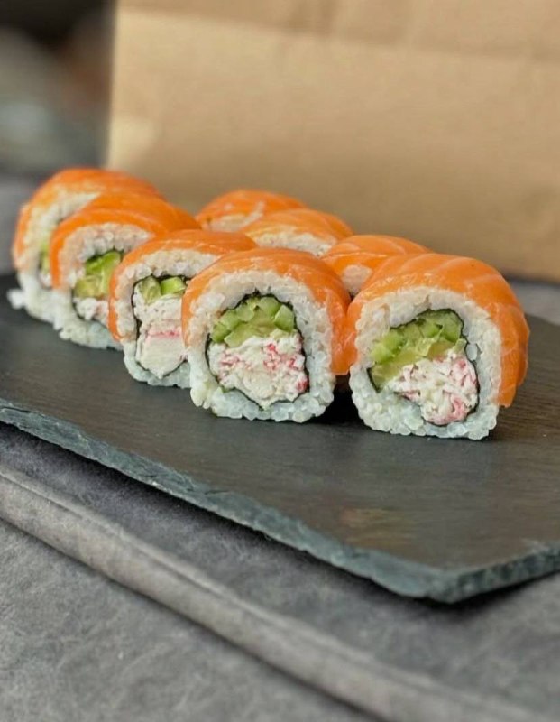 Легенда з лососем (8 шт)