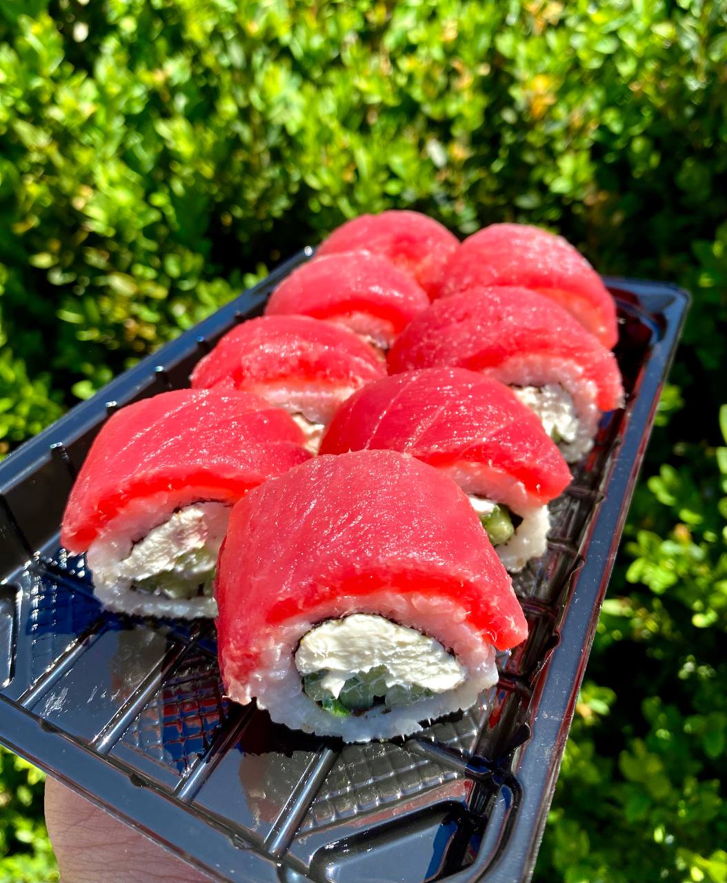 Філадельфія з тунцем (8 шт)